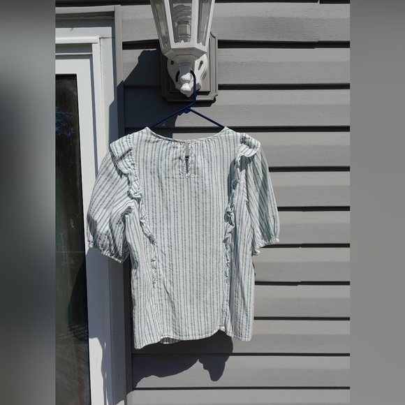 Universal Thread Women's Striped Ruffle Blouse - M Green and White 100% Cotton - Picture 6 of 6